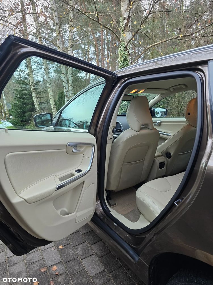 Volvo XC 60 - 6