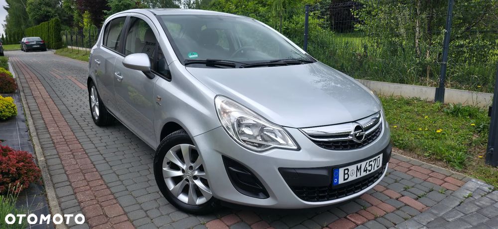 Opel Corsa 1.2 16V Navi - 25