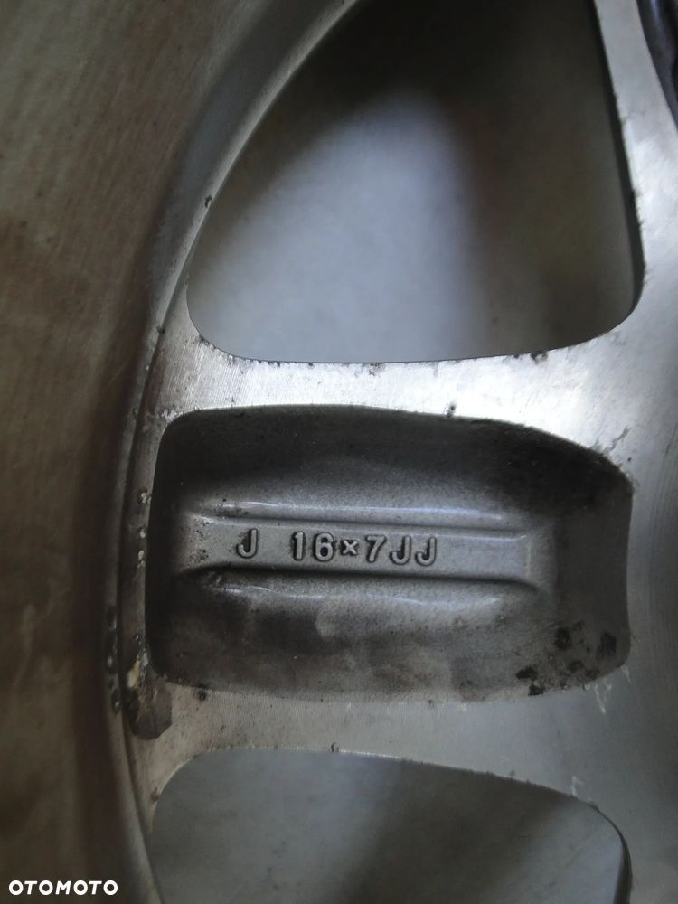 TOYOTA RAV4 III 3 FELGA ALUMINIOWA OPONA ZAPAS 7x16 5x114,3 ET-35 - 13