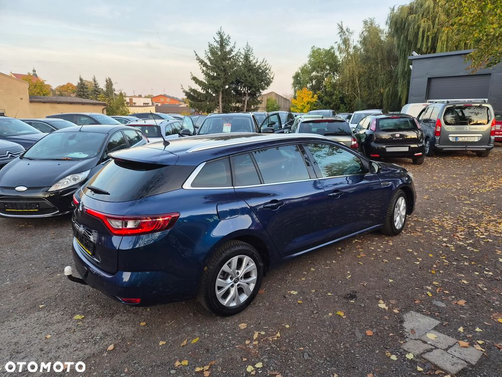 Renault Megane - 5