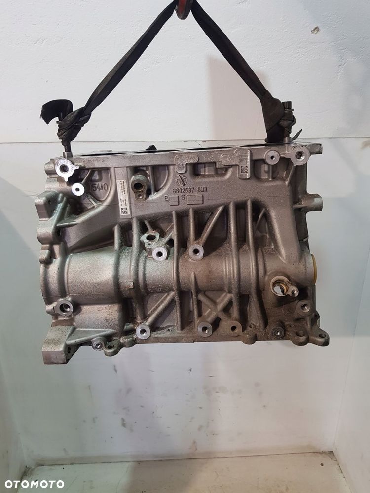 blok silnika bmw f30 f33 f36 g20 g21 2.0b b48b20b - 4