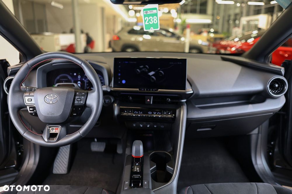Toyota C-HR - 7