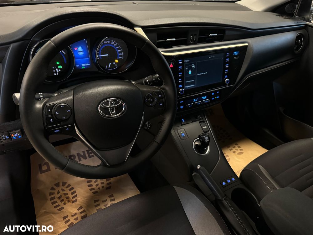 Toyota Auris 1.8 VVT-i Hybrid Automatik Design Edition - 22