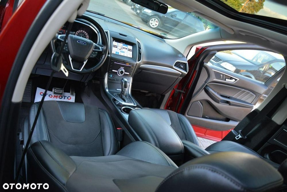 Ford Edge 2.0 TDCi Bi-Turbo 4x4 ST-LINE - 24