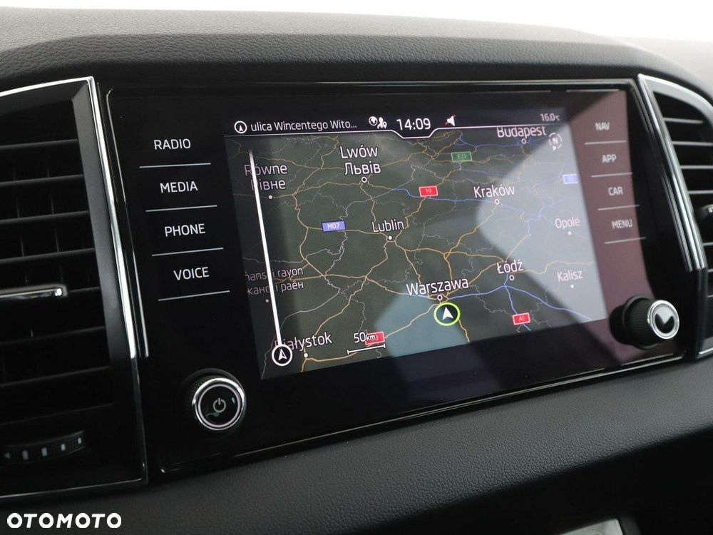 Skoda Karoq 1.6 TDI SCR Active - 26