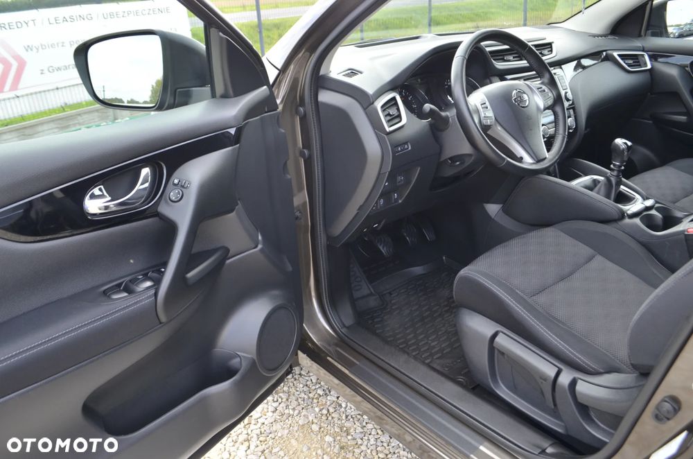 Nissan Qashqai 1.6 DIG-T N-Tec - 26