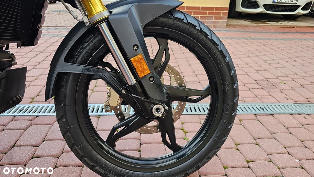 BMW G - 29