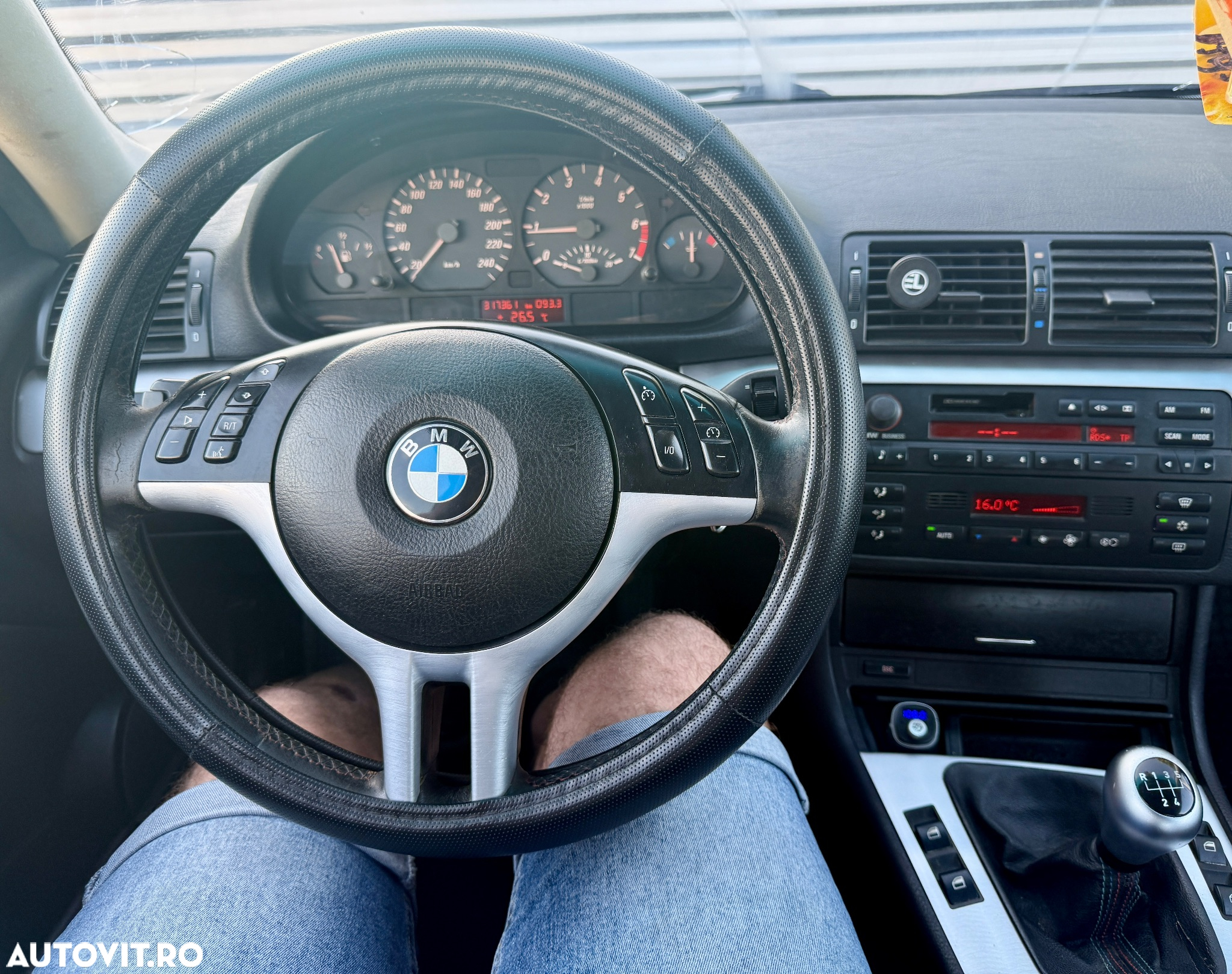 BMW Seria 3 318 Ci Coupe - 9