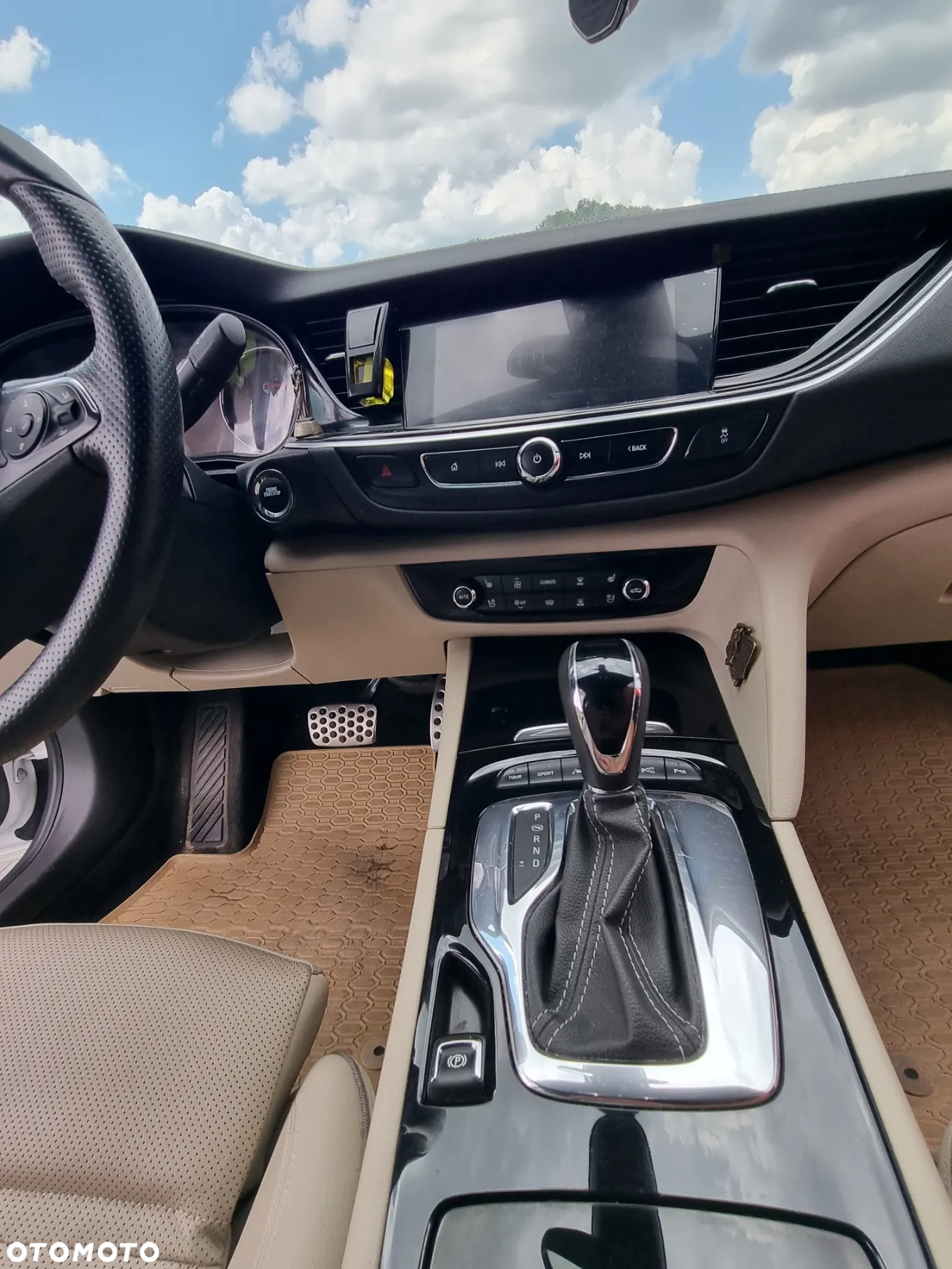 Opel Insignia - 12