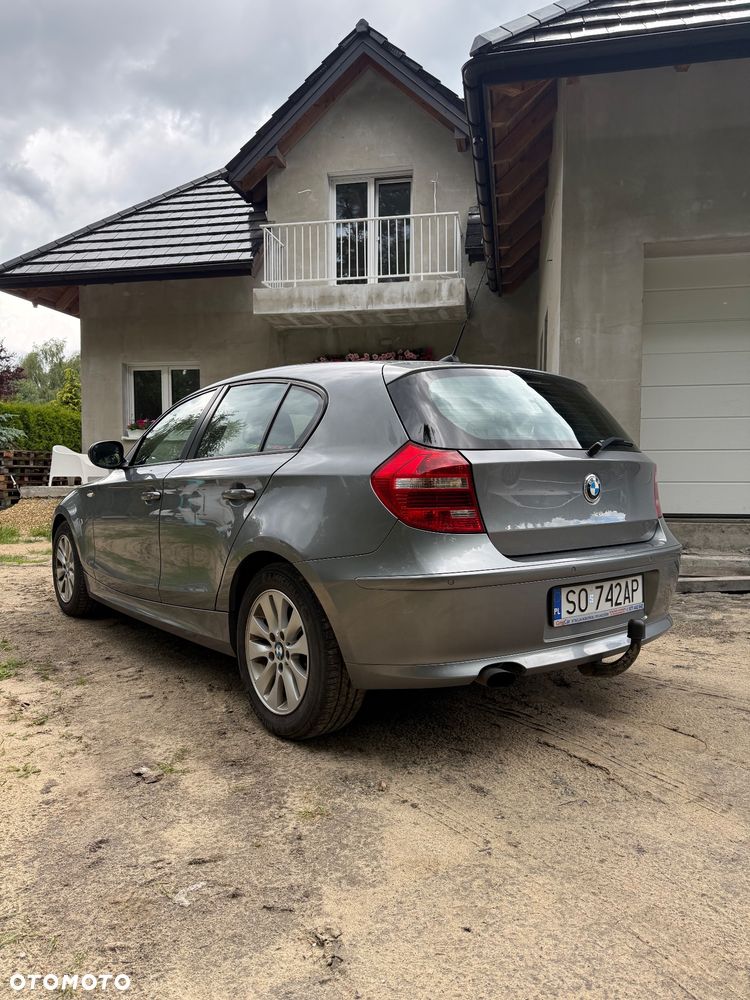 BMW Seria 1 118d DPF - 5