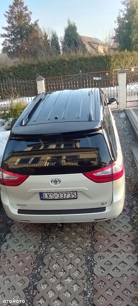 Toyota Sienna 3.5 V6 XLE AWD - 25