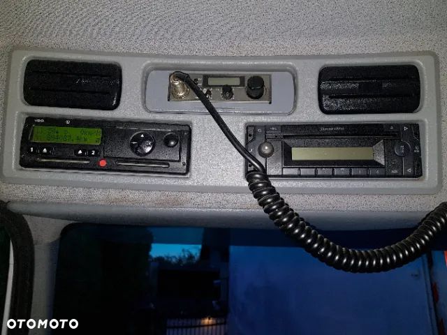 Mercedes-Benz Atego 1224L / B.Ładny stan / Euro5 / Klima / Winda - 11
