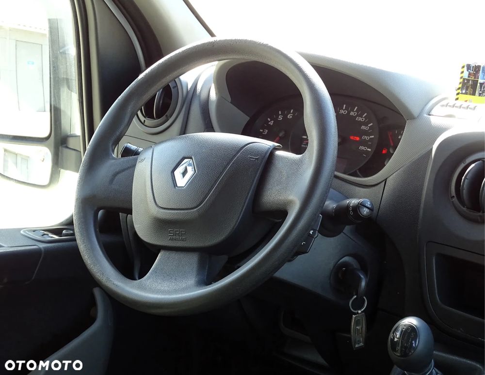 Renault Master - 15