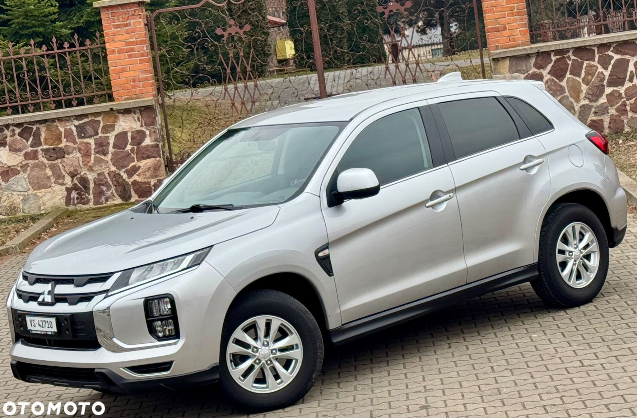 Mitsubishi ASX 2.0 2WD CVT Intro Edition+ - 2