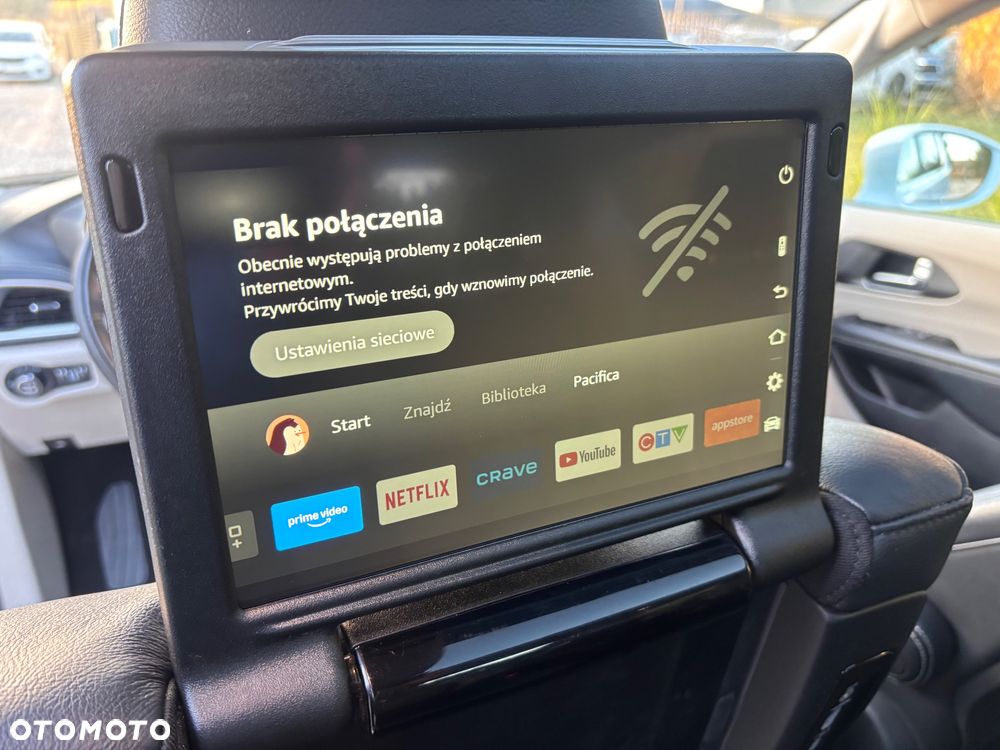 Chrysler Pacifica - 21