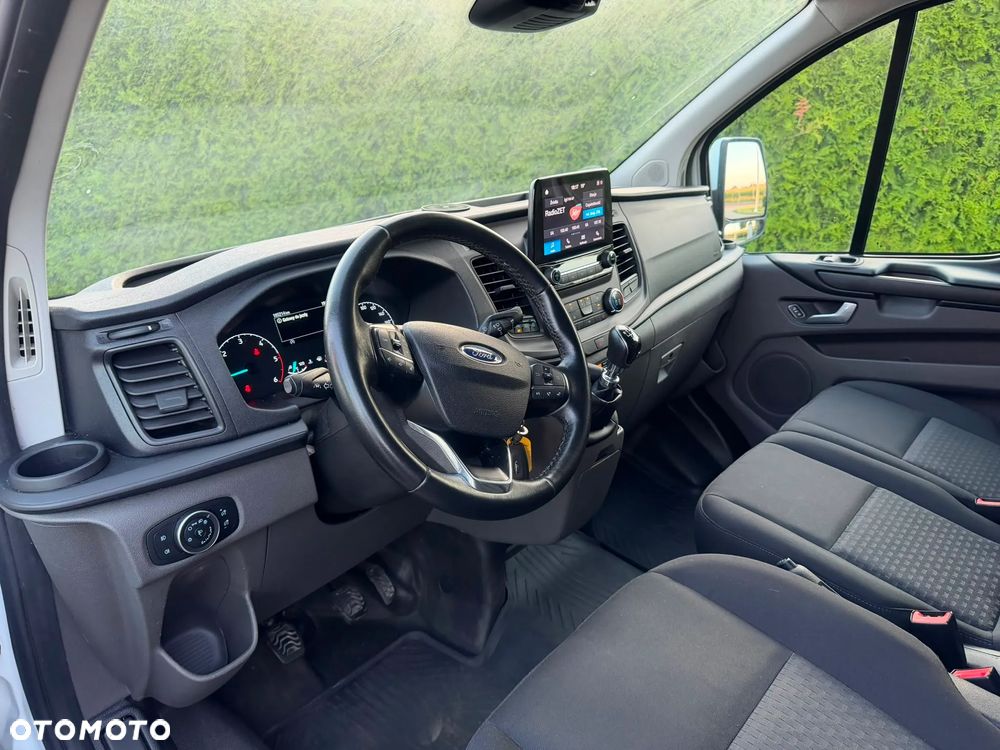 Ford Transit Custom - 32