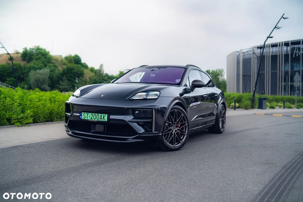 Porsche Macan - 10