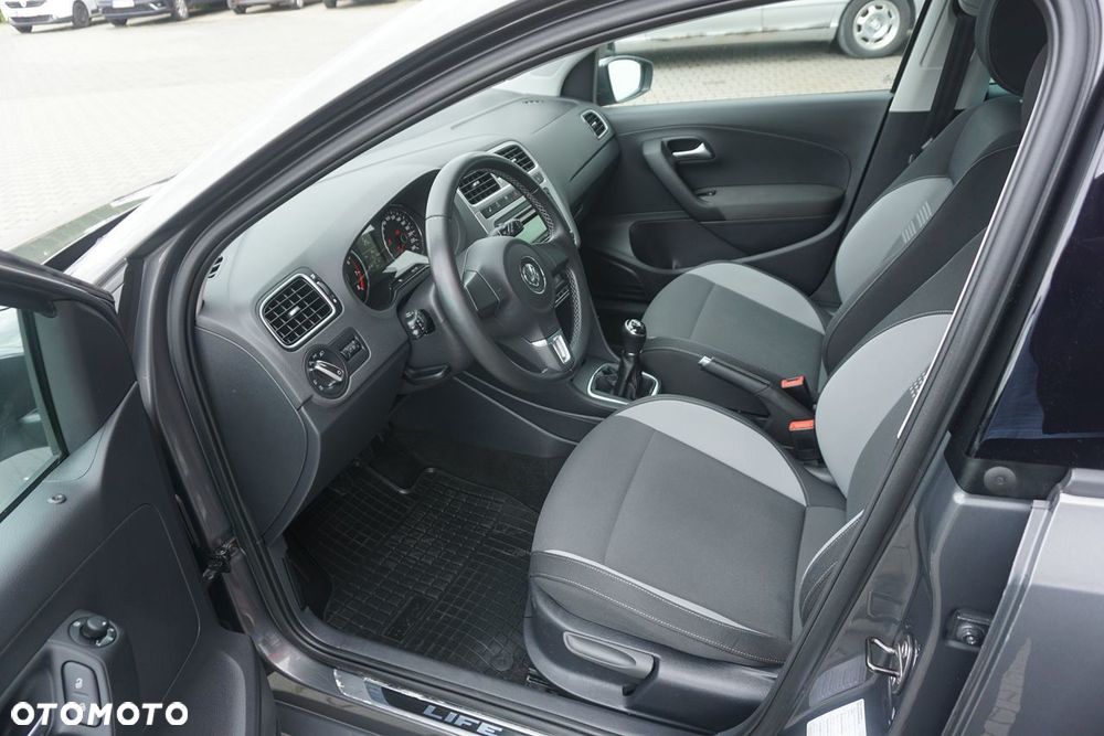 Volkswagen Polo 1.2 Comfortline - 18
