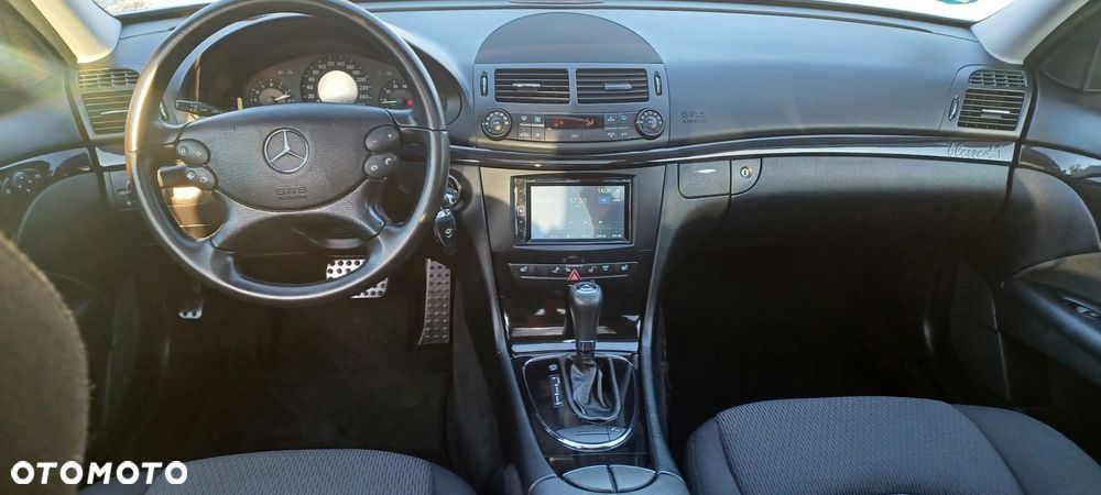 Mercedes-Benz Klasa E - 15