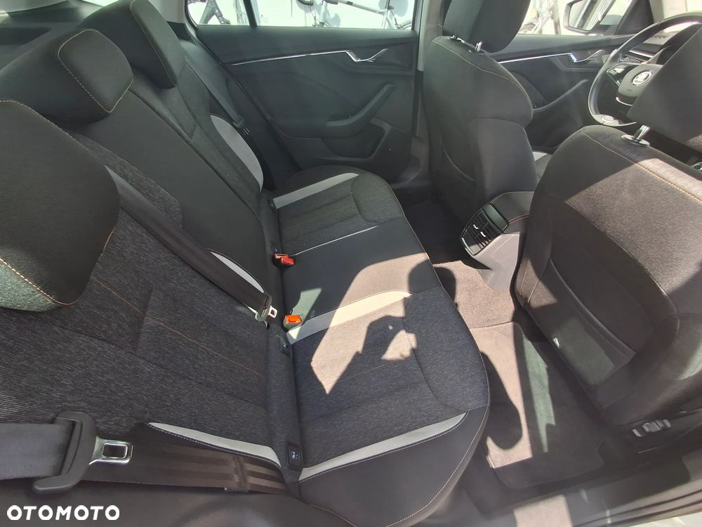 Skoda Kamiq 1.0 TSI Style DSG - 14