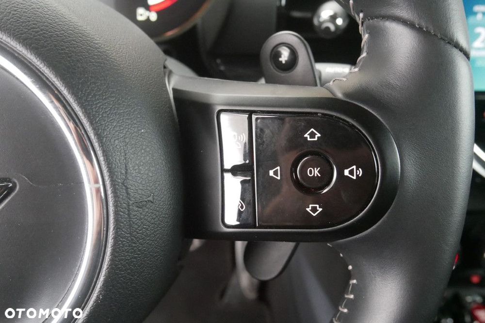 MINI Clubman - 28