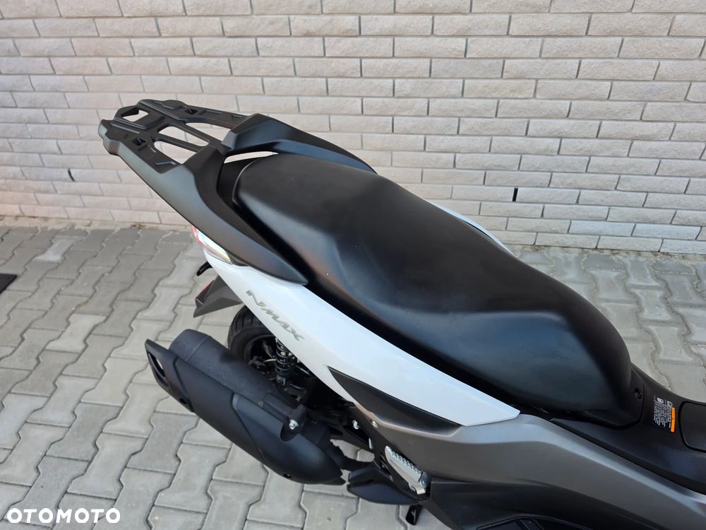 Yamaha NMAX - 14