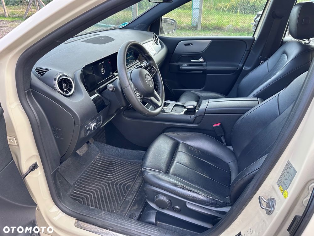 Mercedes-Benz Klasa B 180 d 7G-DCT Style - 10