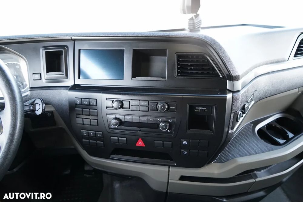 MAN TGX 18.480 / GM / RETARDER / I-PARK COOL / NAVI - 29
