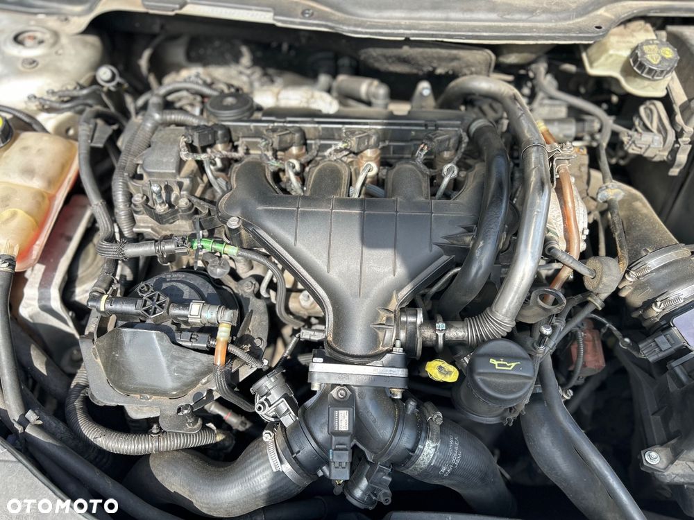 Volvo S40 2.0D DPF Summum - 10