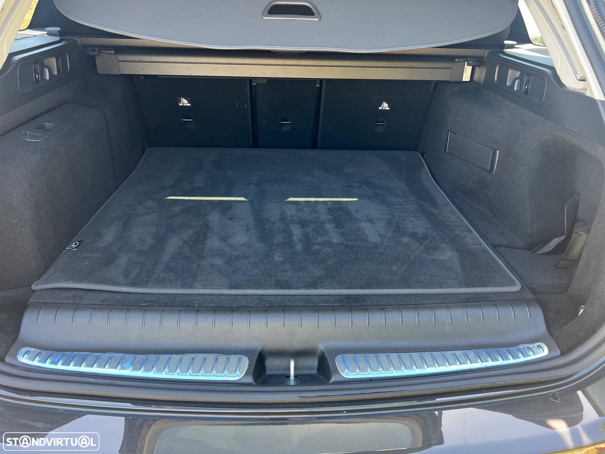Mercedes-Benz C 300 e Avantgarde - 11