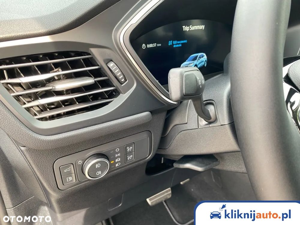 Ford Kuga - 11