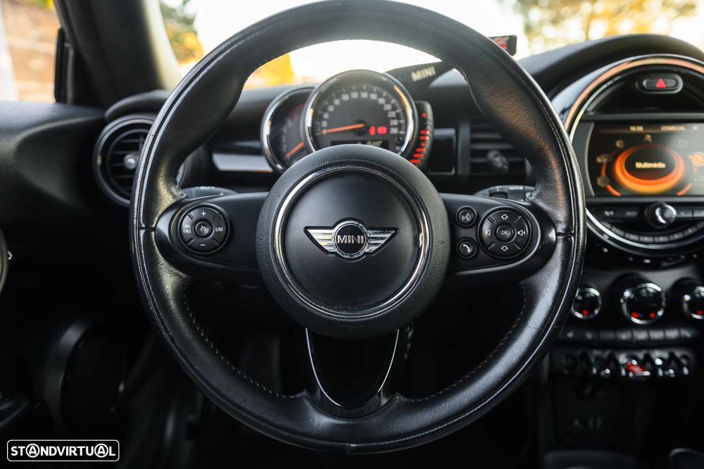 MINI 3 Portas Cooper D - 22