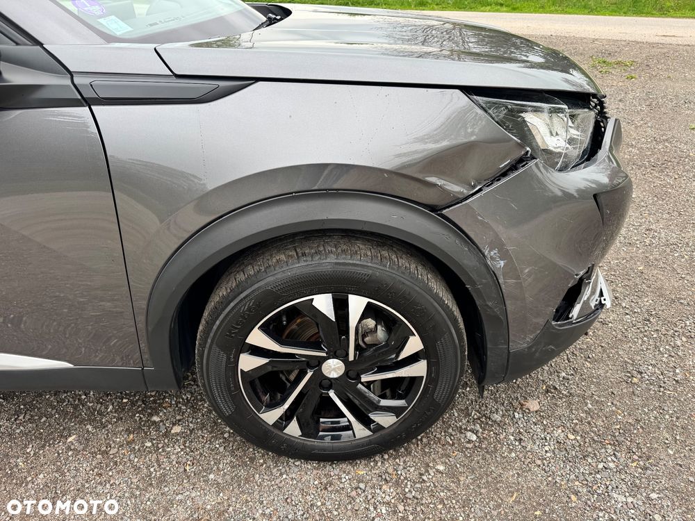 Peugeot 2008 PureTech 130 EAT8 Allure - 14