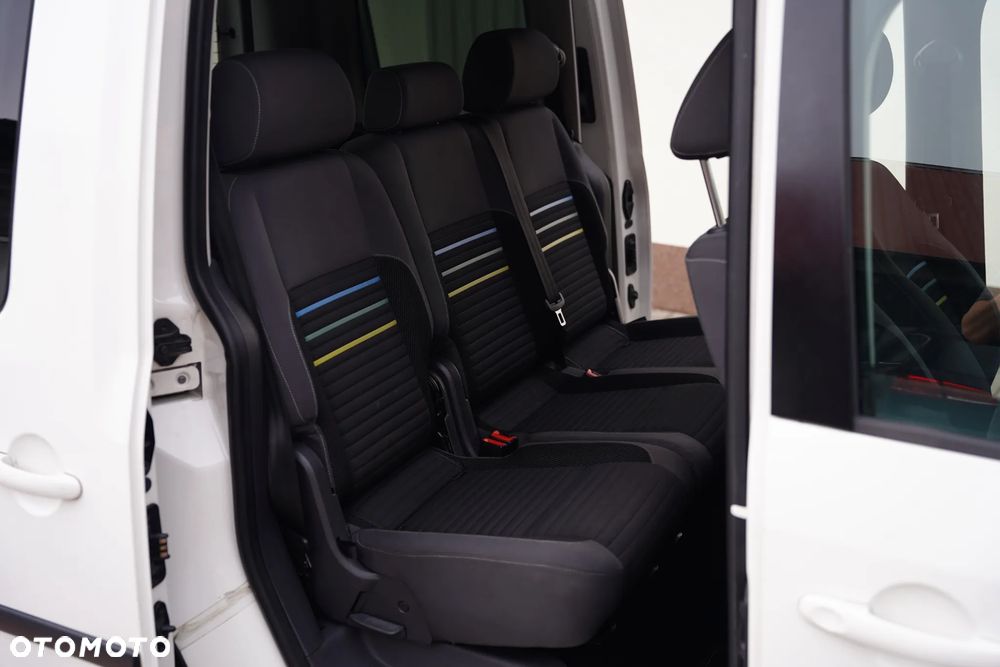 Volkswagen Caddy Comfortline - 17
