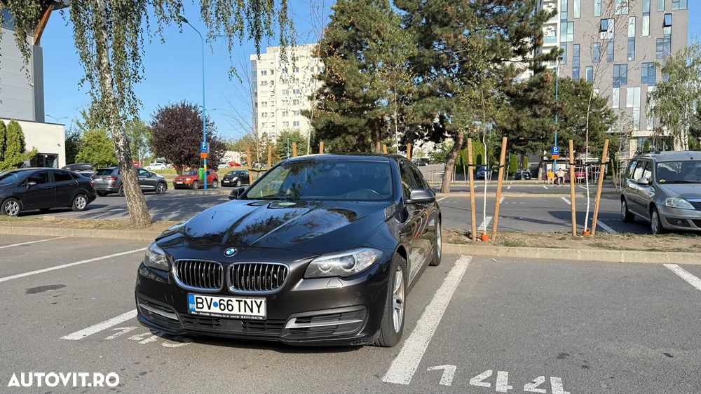 BMW Seria 5 525d xDrive AT - 3