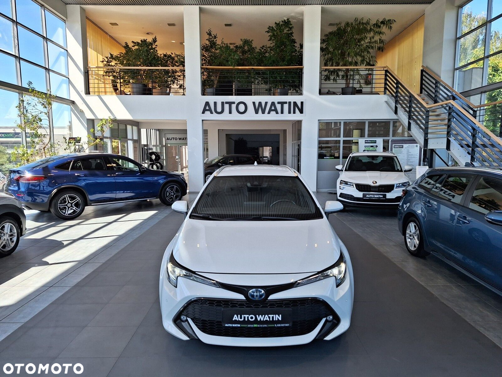 Toyota Corolla 1.8 Hybrid Comfort - 7