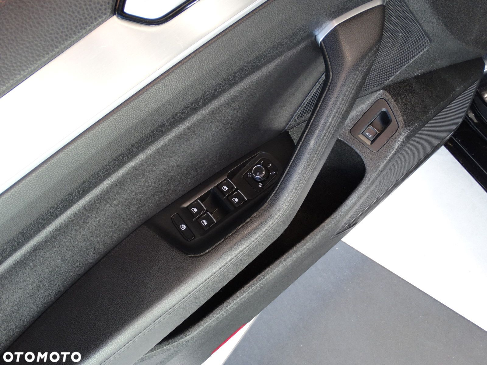 Volkswagen Passat - 21