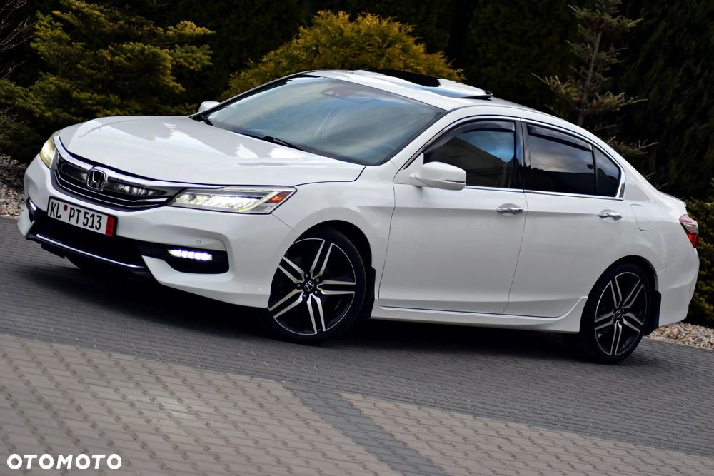 Honda Accord - 16