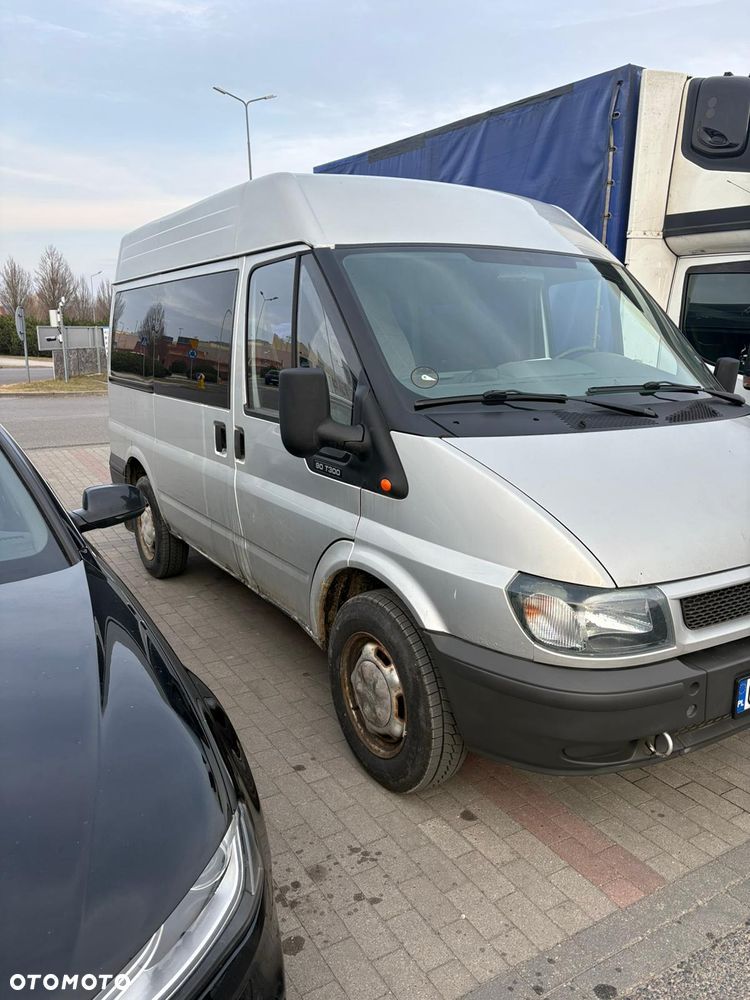 Ford Transit - 12