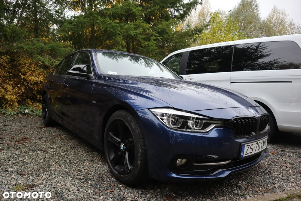 BMW Seria 3 318i Sport Line - 2