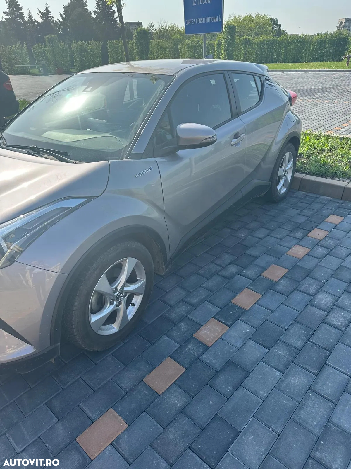 Toyota C-HR 1.8 HSD 4x2 CVT C-enter - 3