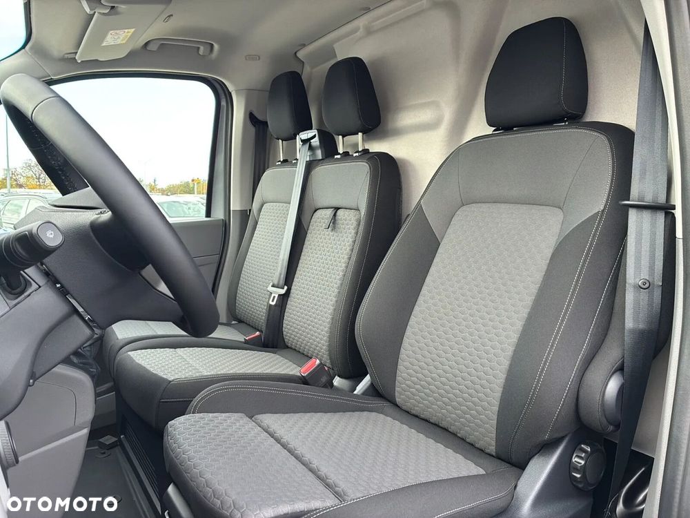 Volkswagen Transporter Furgon L1, 2.0 TDI 150 KM manual - 13