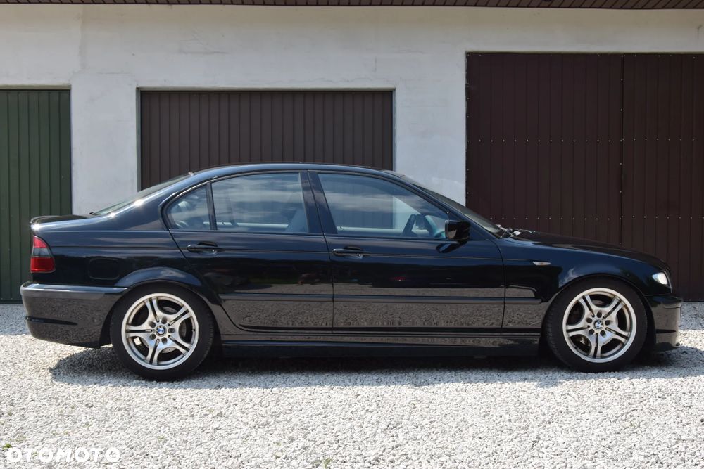 BMW Seria 3 325i Edition Sport - 8