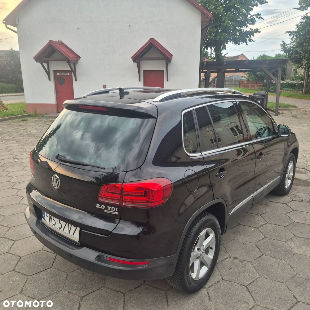 Volkswagen Tiguan 2.0 TDI DPF 4Motion BlueMotion Technology Lounge Sport & Style - 10