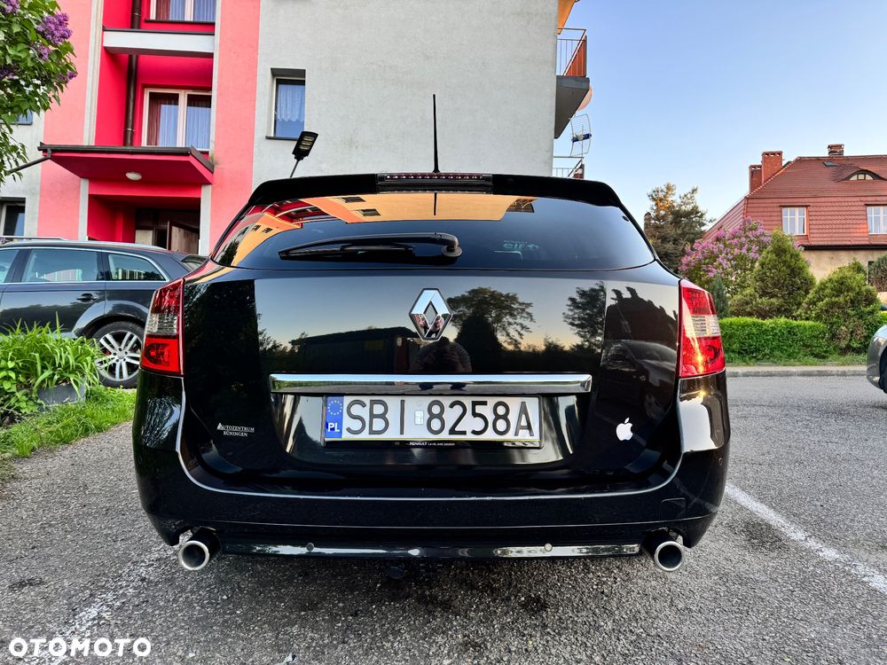 Renault Laguna dCi 175 FAP Initiale - 20