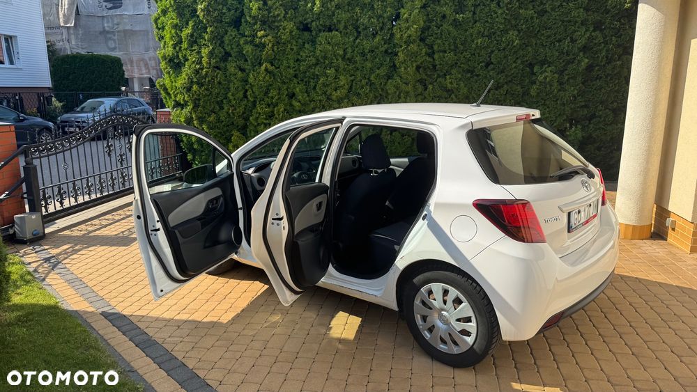 Toyota Yaris 1.4 D-4D Active - 19