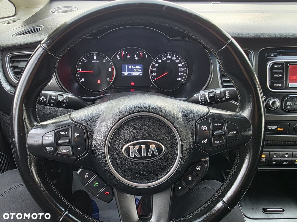 Kia Carens 1.7 CRDi Vision - 23