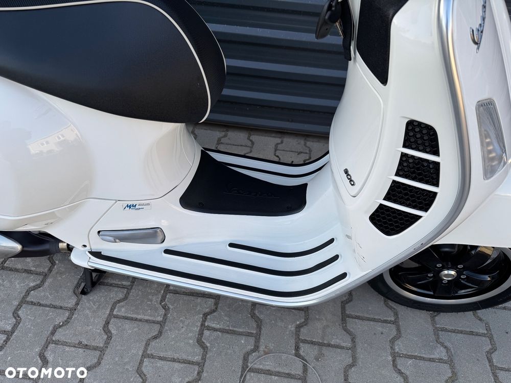 Piaggio Vespa - 14