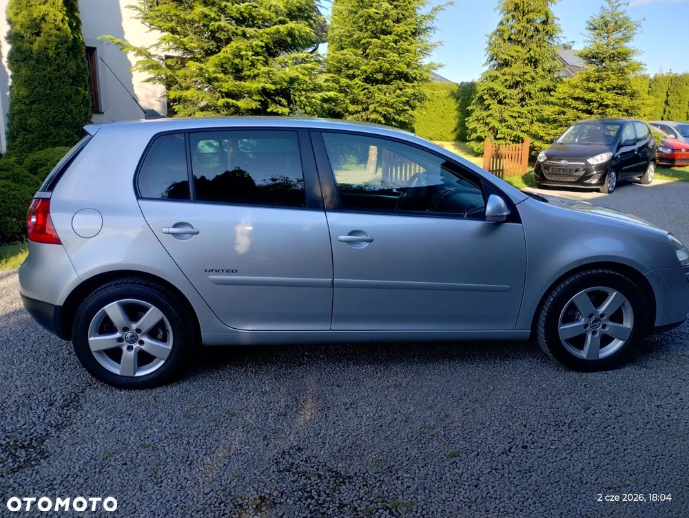 Volkswagen Golf 1.6 United - 10