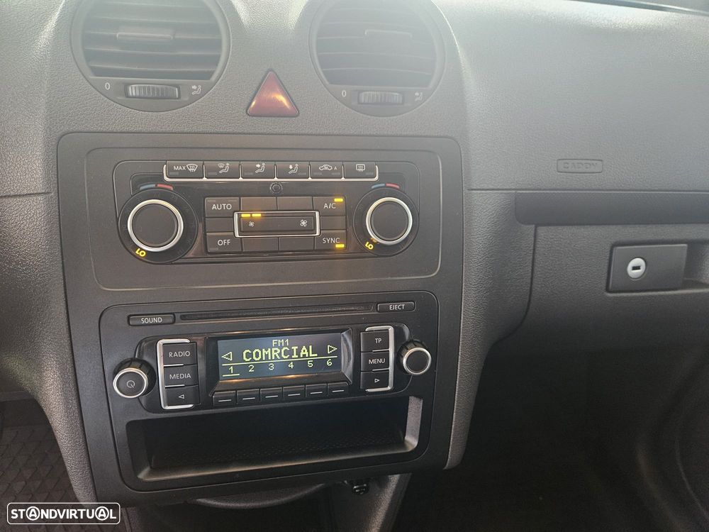 VW CADDY 1.6 TDi - 17